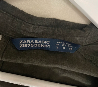 Camisa verde Zara estrellas