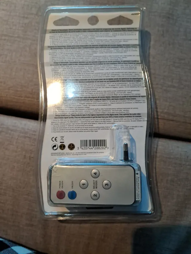 Conmutador HDMI Metronic 4 Entradas con Mando