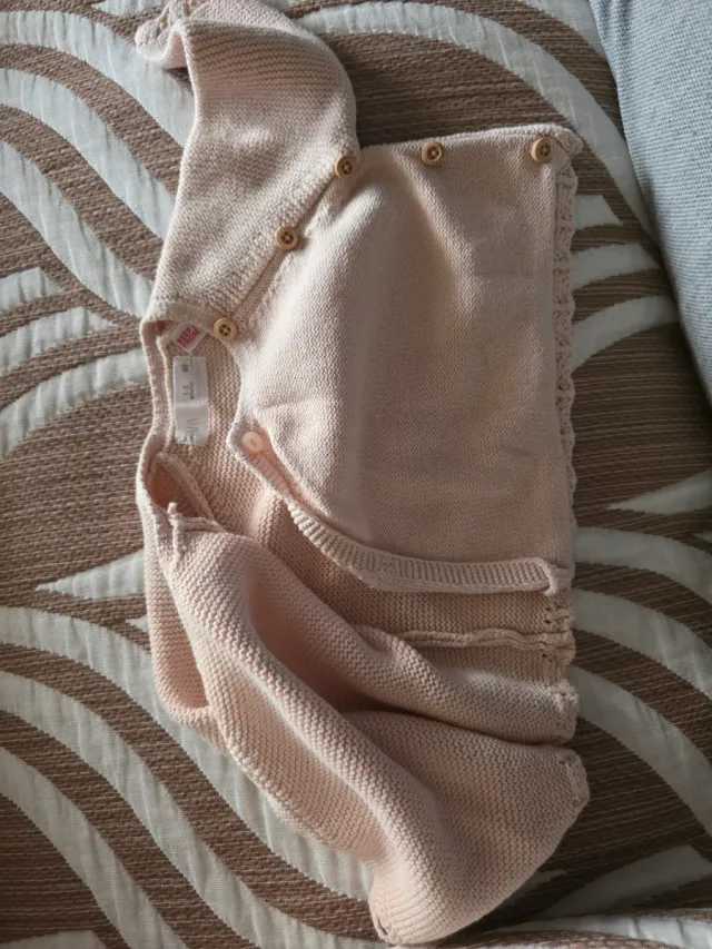Chaqueta Zara bebé rosa