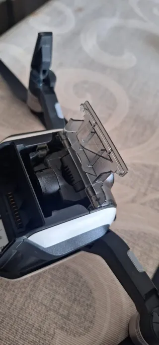 Dron DJI Mavic Air Blanco y Gris