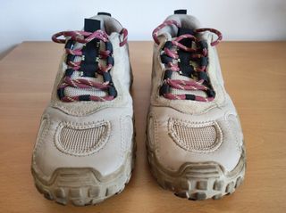 Zapatillas Zara montaña beige T.38