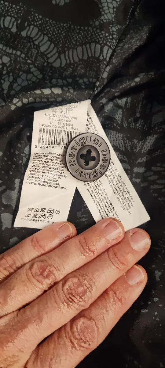 Abrigo Desigual Negro Talla M