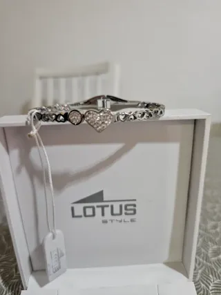 Conjunto Lotus Style Collar y Pulsera Corazón