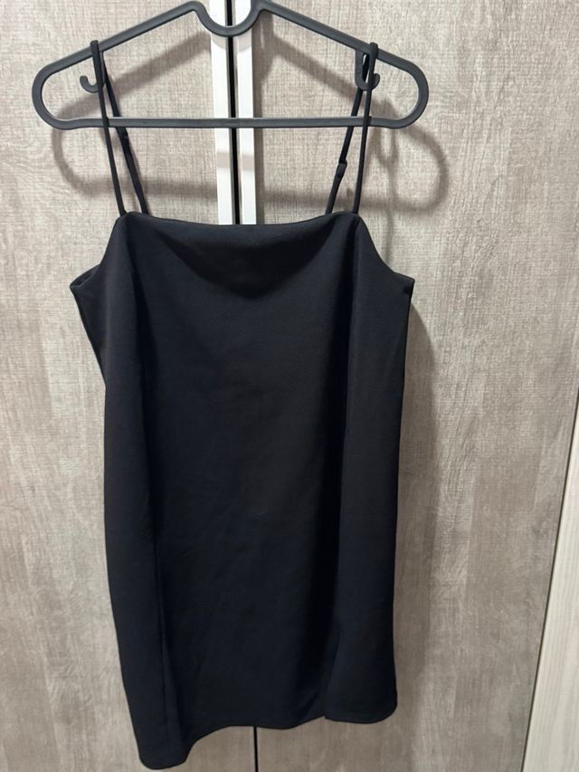 Vestido negro H&M tirantes