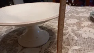 Piatto centrotavola antico in ceramica