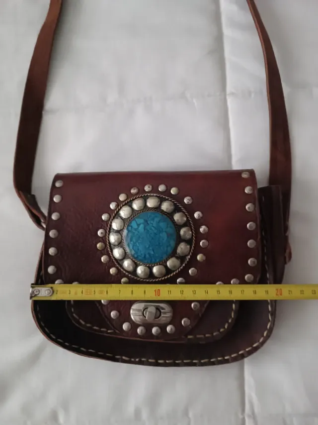 Bolso de cuero estilo boho