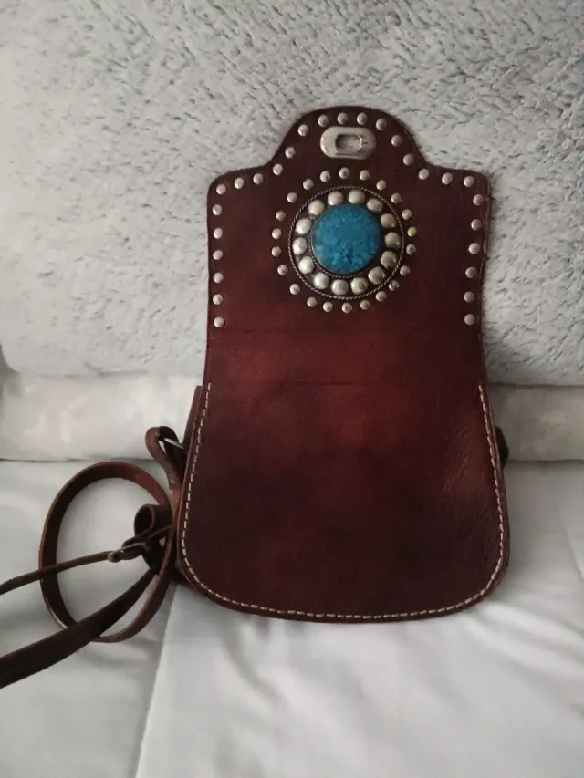 Bolso de cuero estilo boho