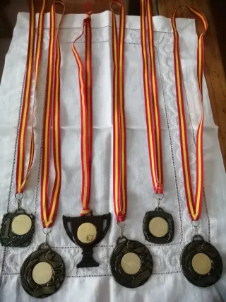 6 Medallas Deportivas Sin Grabar