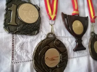 6 Medallas Deportivas Sin Grabar