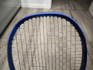 Raqueta Yonex Ezone 100