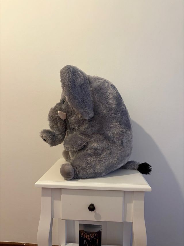 Peluche elefante gris