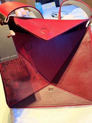Bolso Purificación García Piel Roja y Marrón