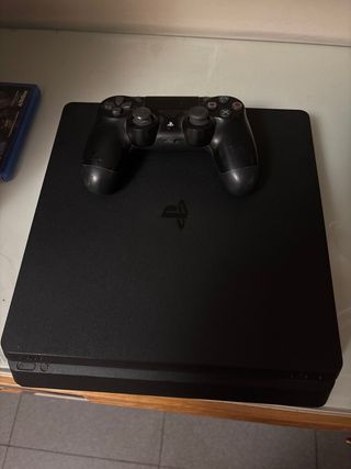Consola PS4 (PlayStation 4) Negra slim 1Tb