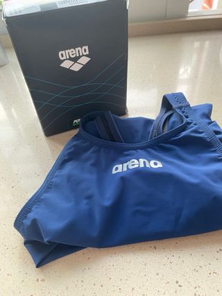 Bañador Arena Powerskin ST Niña. Talla 12/13