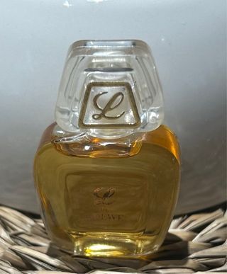 Collezione di miniature di profumi