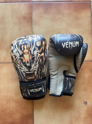 Guantes de Boxeo Venum Diseño Tigre