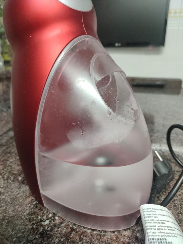 Cafetera Nescafé Dolce Gusto Roja