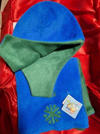 Cappello Nici in pile blu e verde