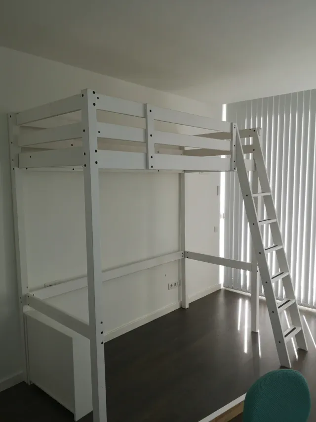 Cama alta madera IKEA