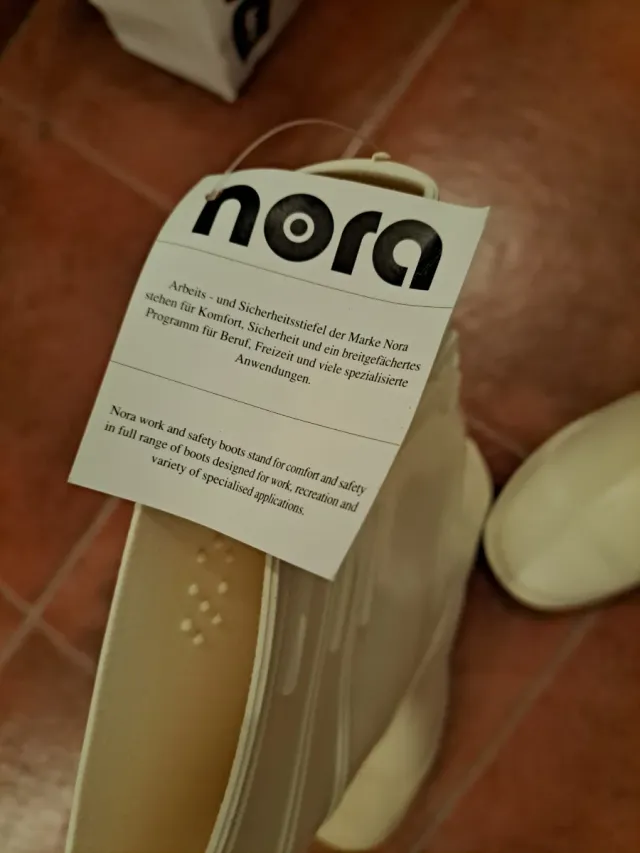 Botas de goma seguridad blancas