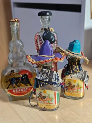 Lotto 4 bottiglie vintage da collezione belle