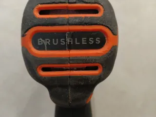 Taladro Black+Decker 18V Brushless