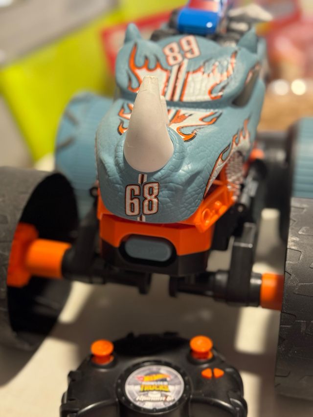 Hot Wheels Monster Trucks RC Coche Teledirigido