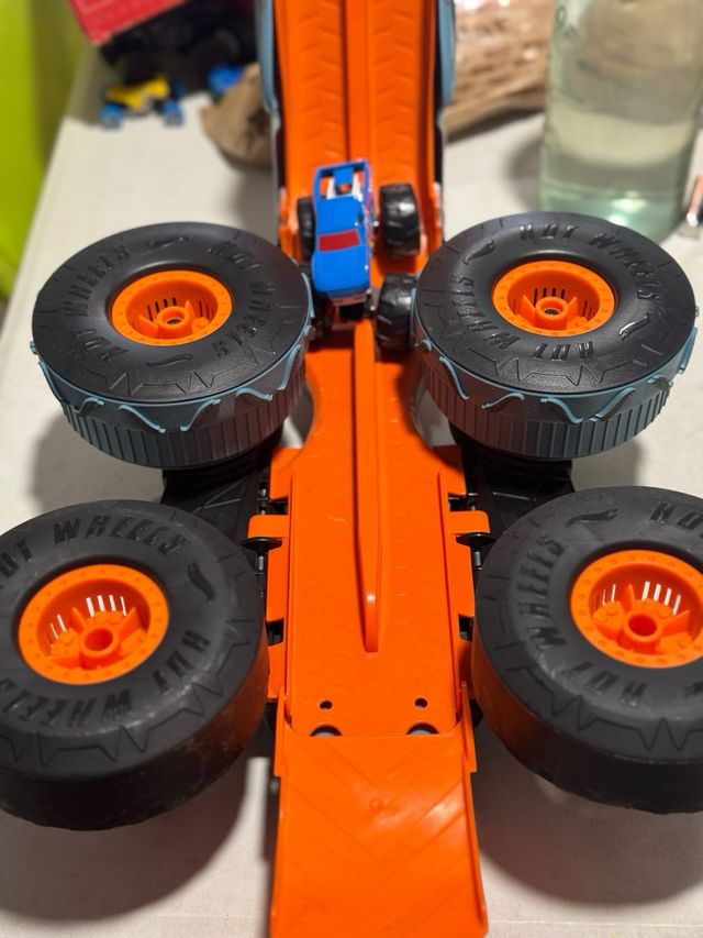 Hot Wheels Monster Trucks RC Coche Teledirigido