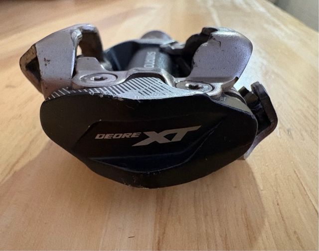 Pedais Shimano XT