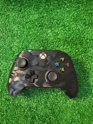 Xbox One Consola + 4 Controles