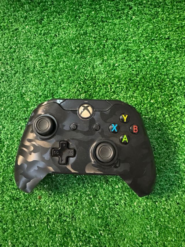 Console Xbox One + 4 Controller