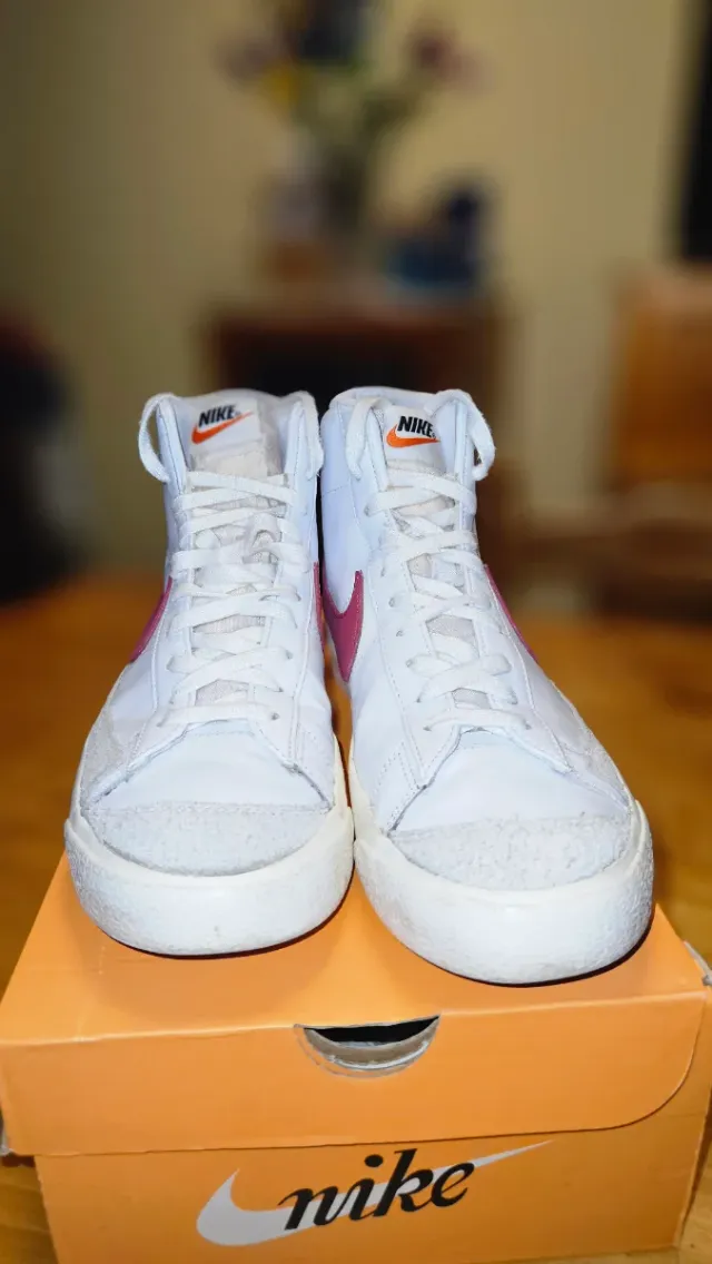 Nike Blazer Mid Blancas Burdeos Talla 43