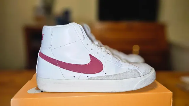 Nike Blazer Mid Blancas Burdeos Talla 43