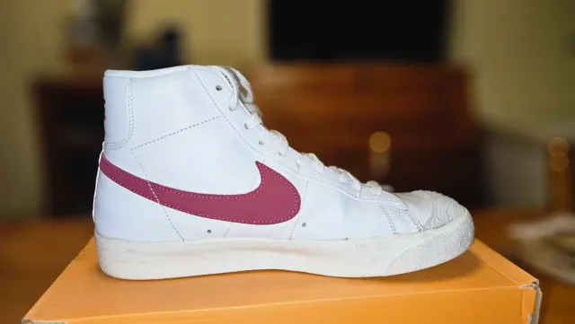 Nike Blazer Mid Blancas Burdeos Talla 43
