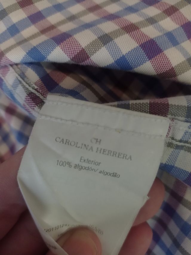 CH. Carolina Herrera. Camisa hombre