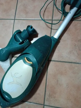 Folletto VK 140 Aspirapolvere