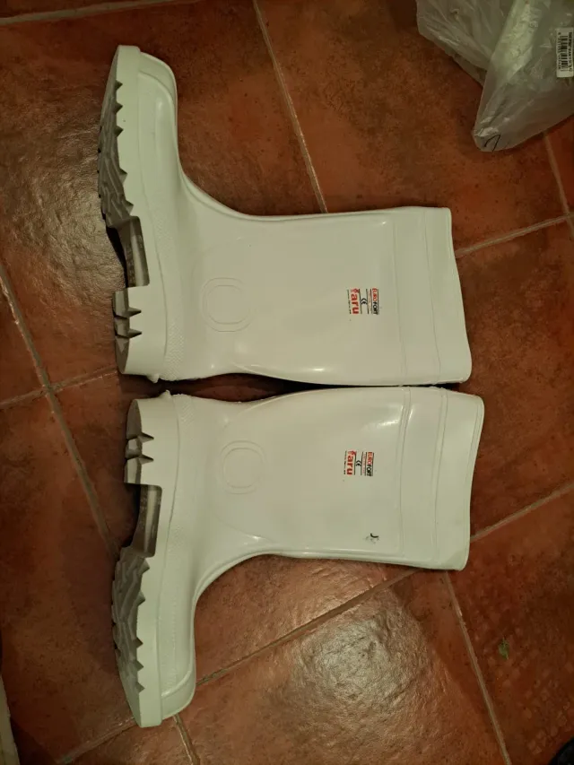 Botas de goma seguridad blancas