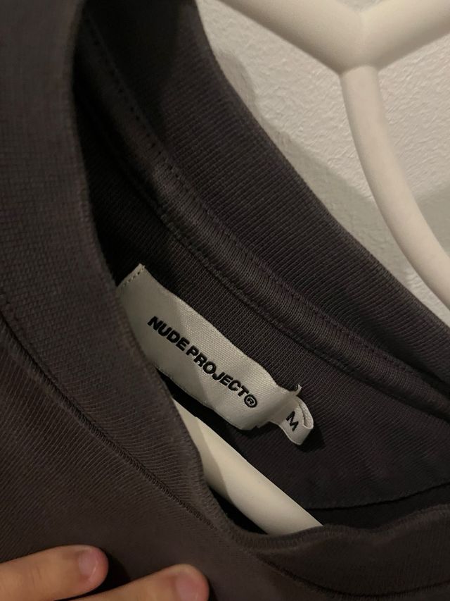 Camiseta Nude Project Gris