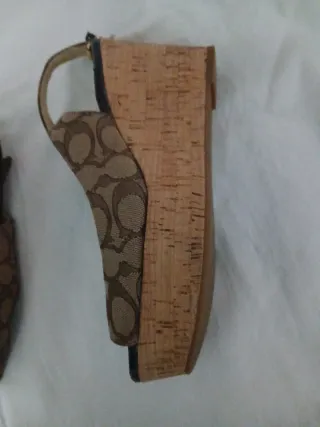 Zapatillas Coach Beige y Marrón