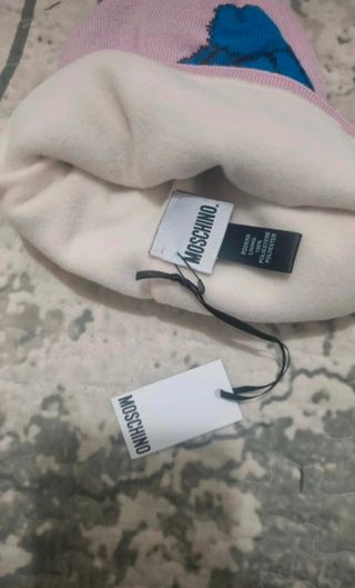 Gorro Moschino Sin Estrenar