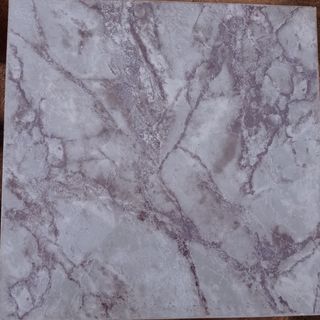 Suelo.8€m² 2'5m²