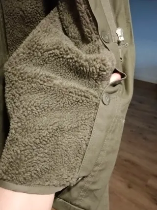 Parka militar alemana con forro interior verde