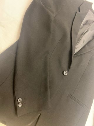 Traje puesto sólo en un Fin de Año.