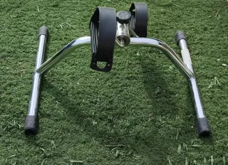 Pedaleador de ejercicio regulable básico