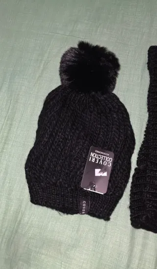 Cappello e Girocollo Coveri Collection Nero