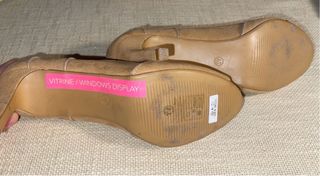 Zapatos de tacón peep toe beige