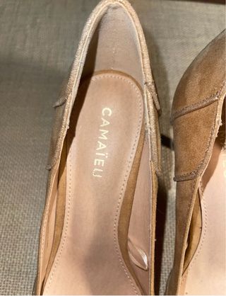 Zapatos de tacón peep toe beige