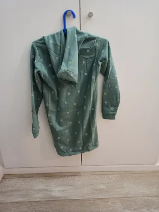Vestido sudadera niña con capucha