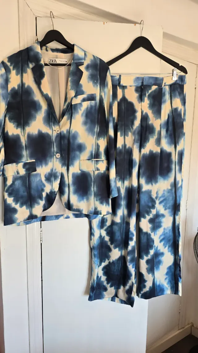 Conjunto Tie Dye Azul y Blanco OVersize.