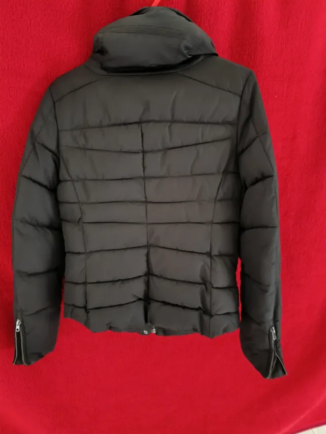 Cazadora Bershka Negra Mujer